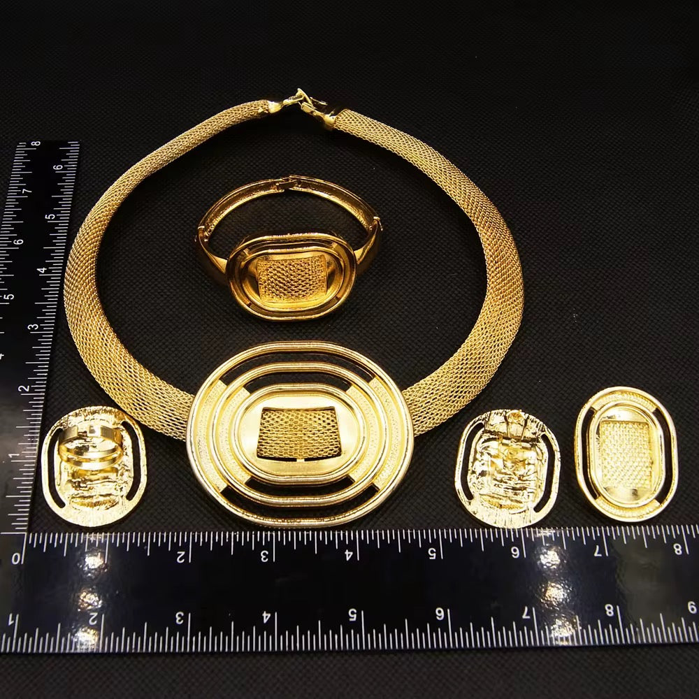 18K
Prestige Orbit Oval Set