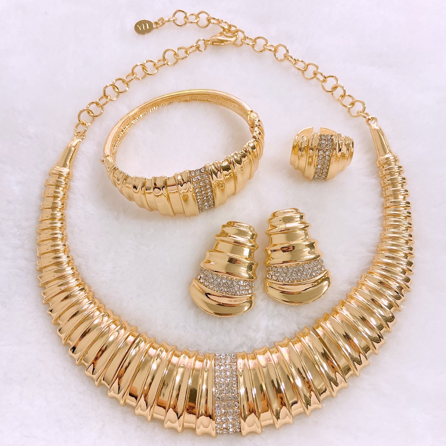18K
Spiral Luxe Elegance Set