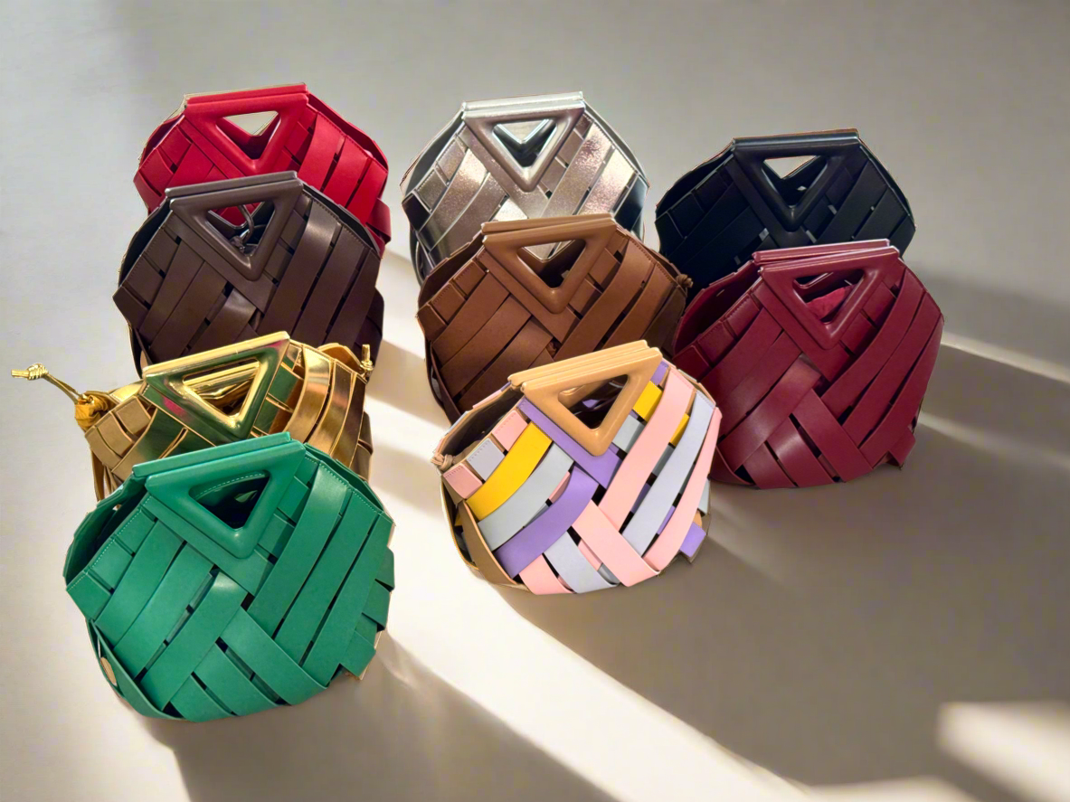 FNDAZZLE WOVEN BAGS