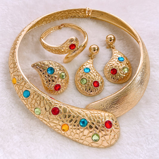 18K 
High quality Italian Mosaic Sparkle Stone Set